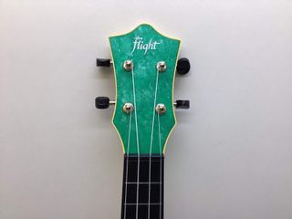 ukelele flight tus-65