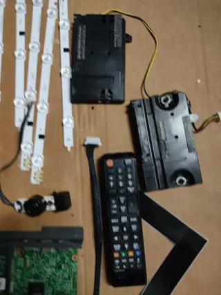 Placa base tv Samsung  32 pulgadas