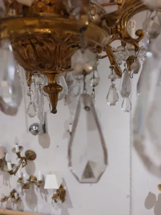 Lámpara de bronce y cristal