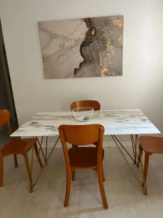 Se alquila piso exterior (completamente reformado)