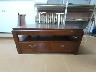 Mesa de centro maciza