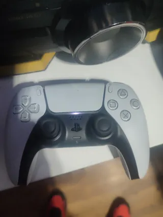Consola Sony PS5 Blanca nueva