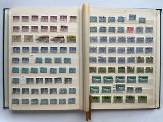 Clasificador Sellos Canadá Usados 20 PAG.