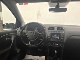Volkswagen Polo Automático 2017