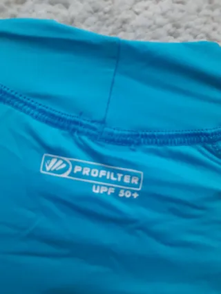 Camiseta licra protección solar 50 UVA