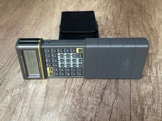 Psion Organiser II modelo LZ64