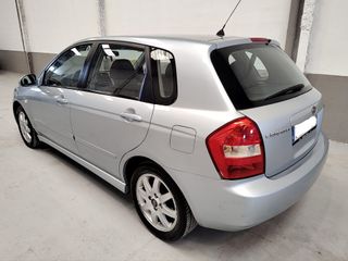 KIA Cerato solo 87000km