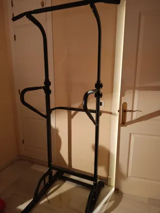 Estación de dominadas multifunción