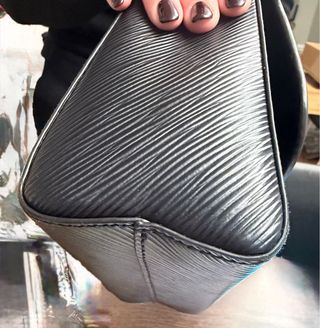 Bolso bandolera estilo Louise Vuitton Twist MM