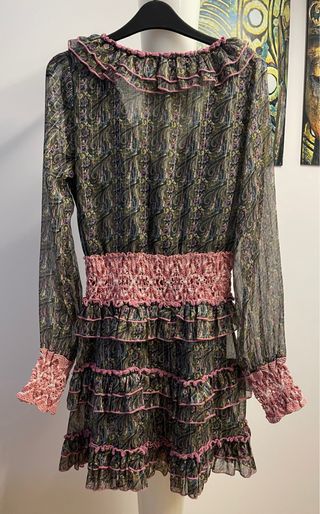 Vestido Savage Culture volantes rosa negro XS