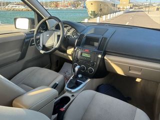 Land Rover Freelander 2012