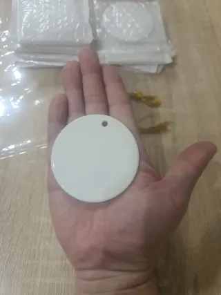 Colgantes Cerámica Redondos con Hilo Dorado