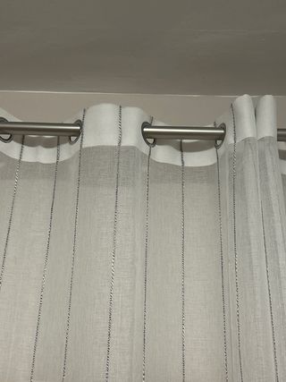 Cortinas blancas y grises 150x260 cada caida