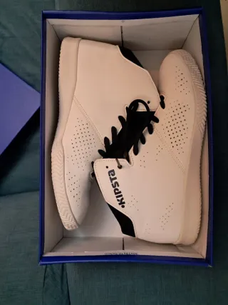 Zapatillas Baloncesto Kipsta Blancas y Negras