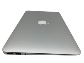 portatil apple apple macbook air core i5 1.3 11 (2013) (a1465)