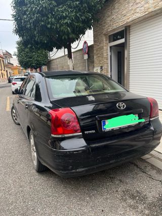 Toyota Avensis 2005