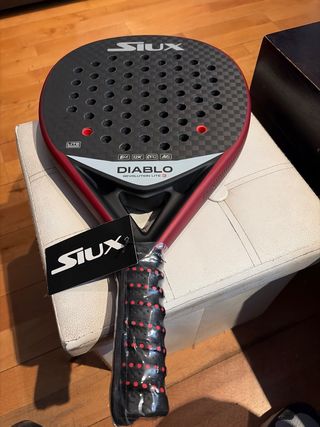 Pala de Pádel Siux Diablo Revolution Lite 3