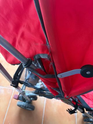 Cochecito de paseo Chicco rojo