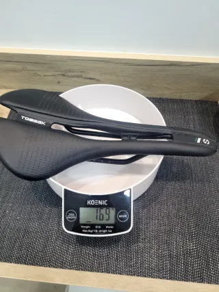 Sillín de Bicicleta TOSEEK Negro