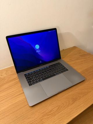 MacBook Pro 15” 2016 Intel Core i7 16 GB RAM 512GB