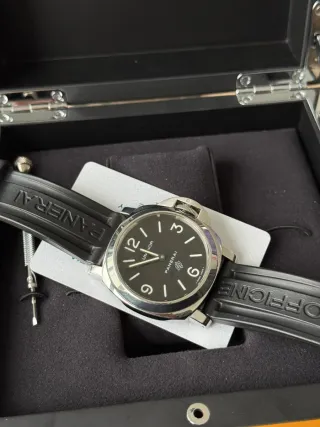 Panerai Luminor - Reloj Negro