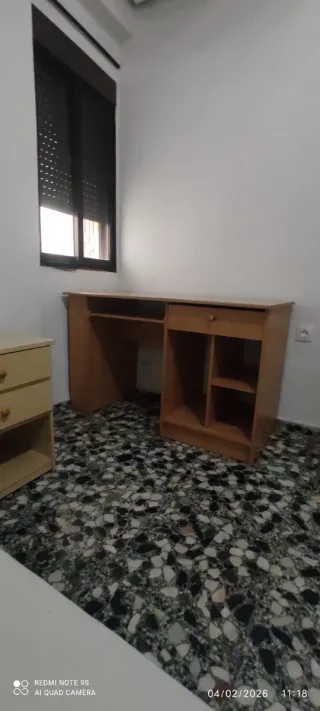 Mesa de estudio para estudiante
