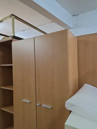 Armario de oficina con llave