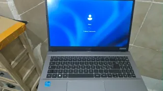 Acer Extensa 15 i3 12th Gen Laptop 16gb ram veloce