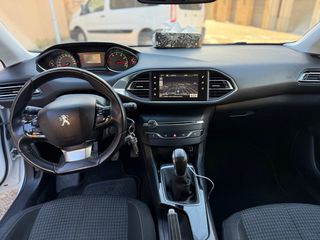 Peugeot 308 2017