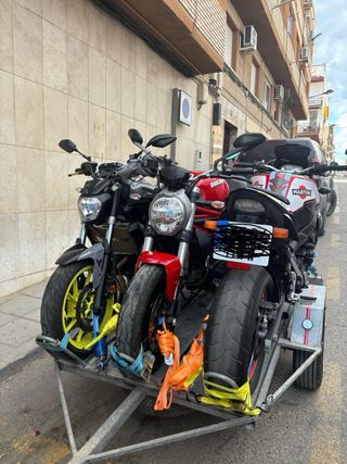 Alquiler remolque motos