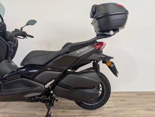 YAMAHA XMAX 300 TECH MAX 2025