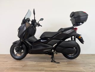 YAMAHA XMAX 300 TECH MAX 2025