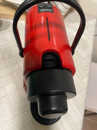 Cafetera Nespresso Krups Roja Averiada