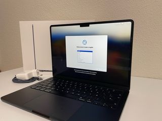 MacBook Air 13,6” M2 8GB RAM 256GB SSD