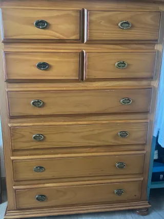 Armario, mesita y sinfonier provenzal