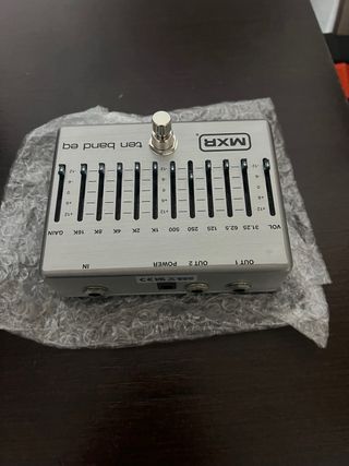 MXR ten band EQ pedal
