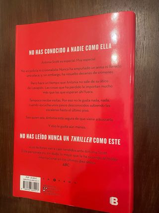 Reina Roja / Red Queen (LA TRILOGÍA REINA ROJA)...