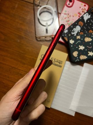 iPhone XR Rojo 64GB + Accesorios