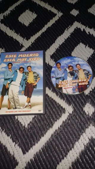 ESTE MUERTO ESTÁ MUY VIVO 1 Y 2 DESCATALOGADAS DVD