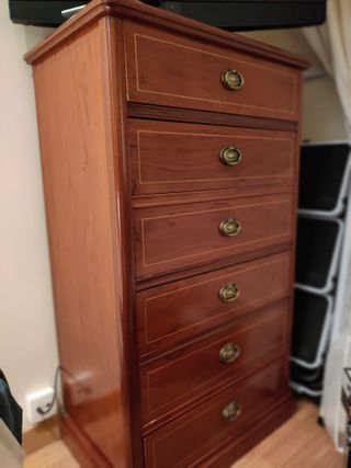 Dormitorio clásico con colchón y canapé Pl