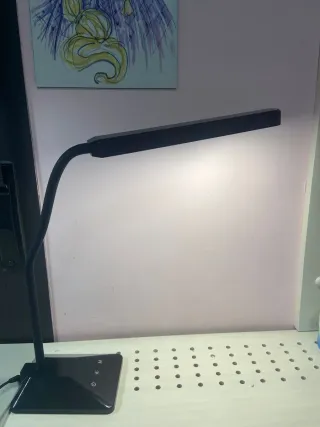 Lámpara Escritorio LED Negra