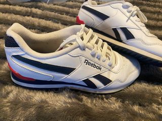 Zapatillas Reebok Blancas Azules y rojas