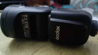 Flash Godox V1 C para canon