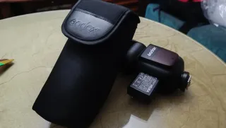 Flash Godox V1 C para canon