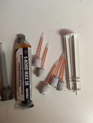 Set 2 colle cianoacriliche Loxeal