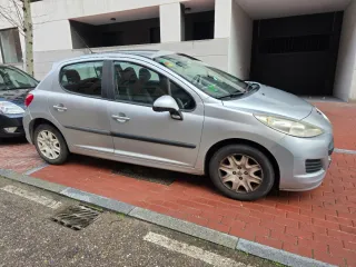 peugueot  207 5pconfort 2010