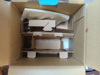 Sony Cyber-shot DSC-P32 3.2MP + Caja