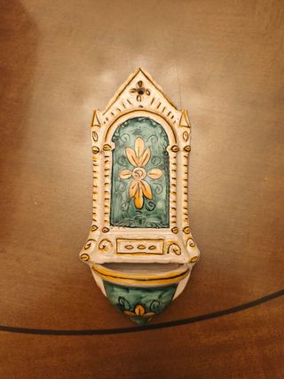 Benditera de porcelana decorada