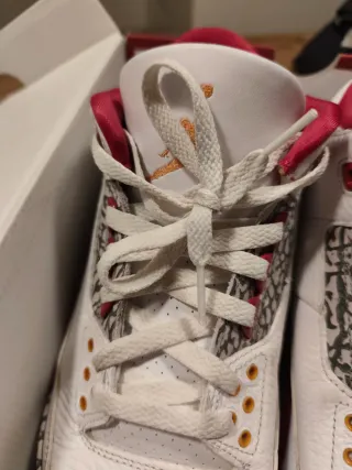 Air Jordan 3 Cardinal red