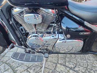 Suzuki C 800 - 2015 - 74.000 km